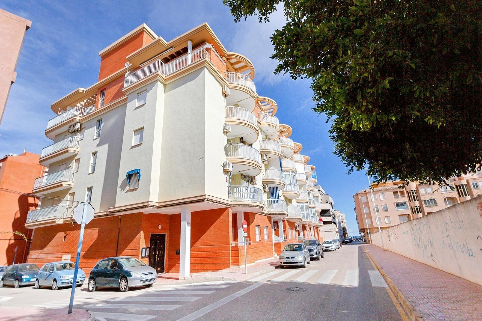 Resale - Apartment - Torrevieja - La Mata
