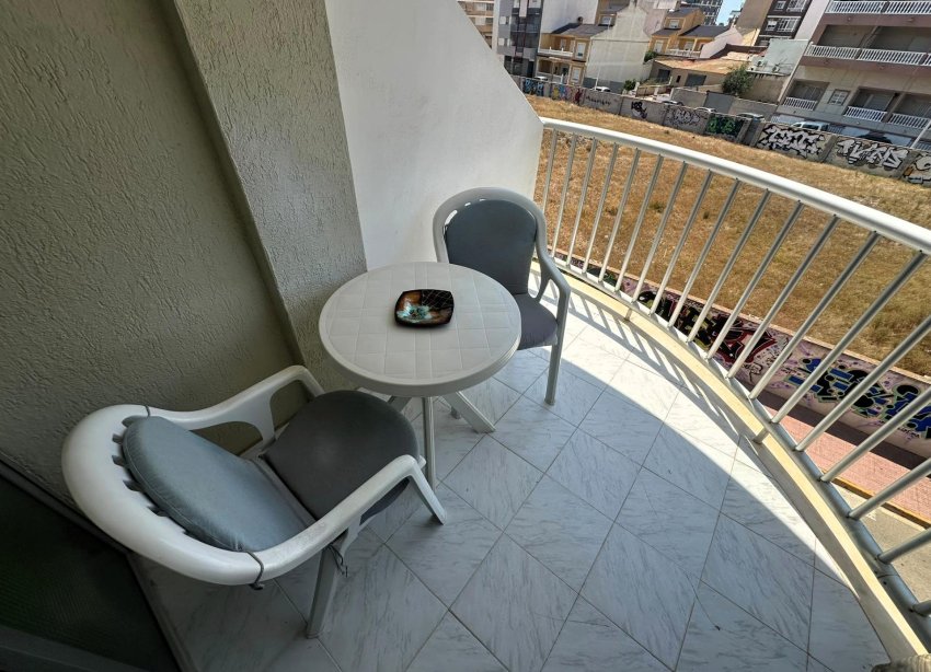 Resale - Apartment - Torrevieja - La Mata