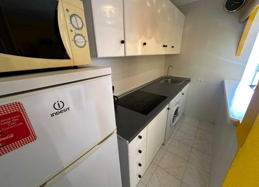 Resale - Apartment - Torrevieja - La Mata