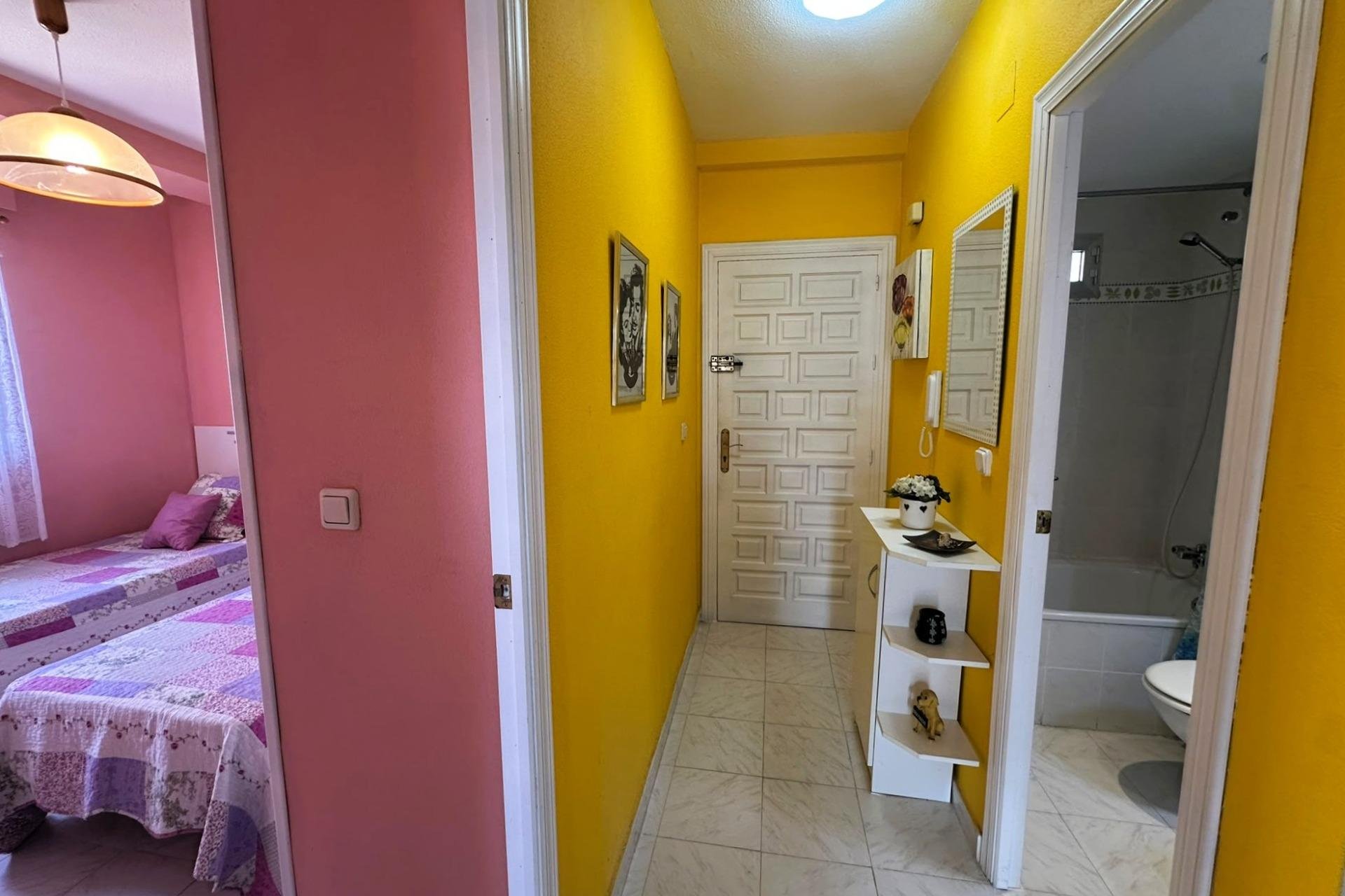 Resale - Apartment - Torrevieja - La Mata