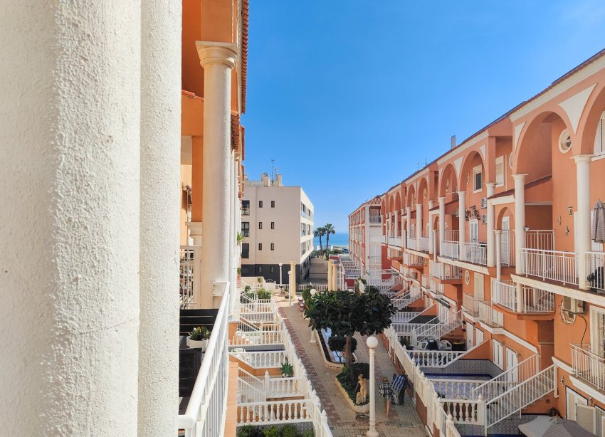 Resale - Apartment - Torrevieja - La Mata