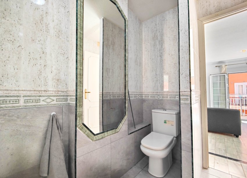 Resale - Apartment - Torrevieja - La Mata