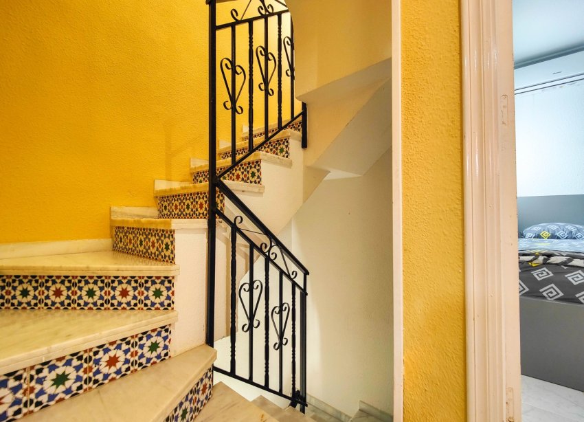 Resale - Apartment - Torrevieja - La Mata