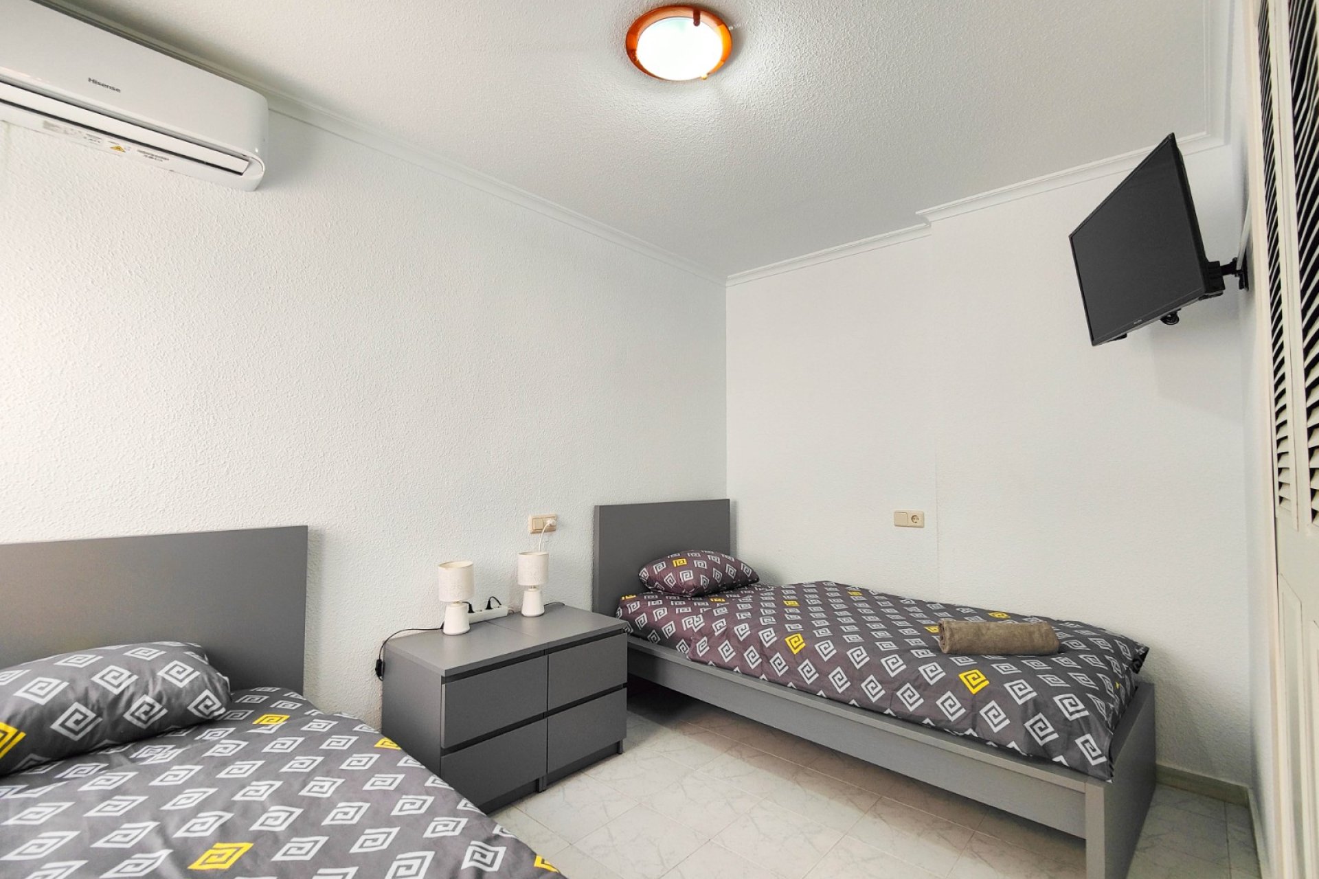 Resale - Apartment - Torrevieja - La Mata
