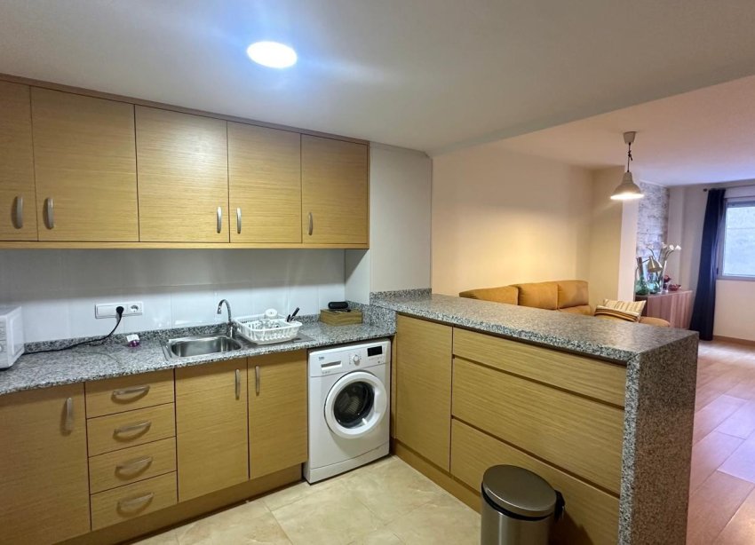 Resale - Apartment - Torrevieja - La Mata
