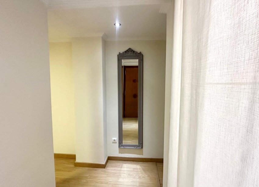 Resale - Apartment - Torrevieja - La Mata