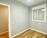 Resale - Apartment - Torrevieja - La Mata