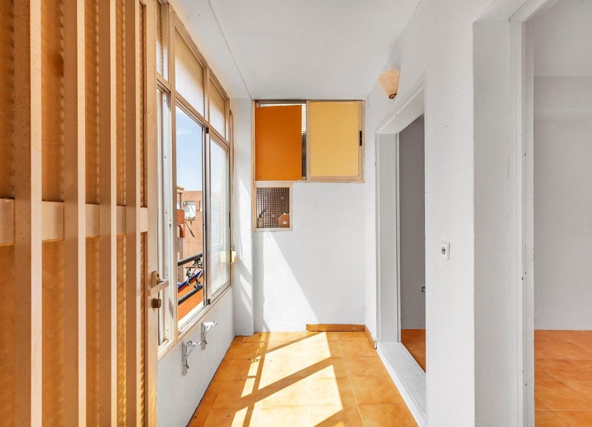 Resale - Apartment - Torrevieja - La Mata