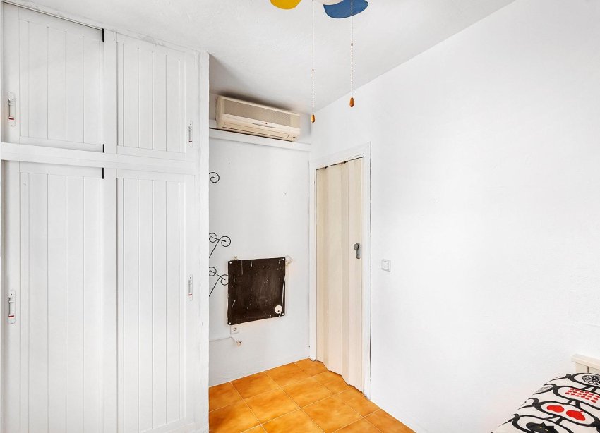 Resale - Apartment - Torrevieja - La Mata