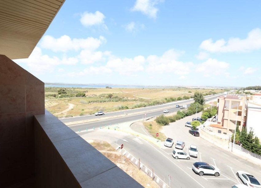 Resale - Apartment - Torrevieja - La Mata