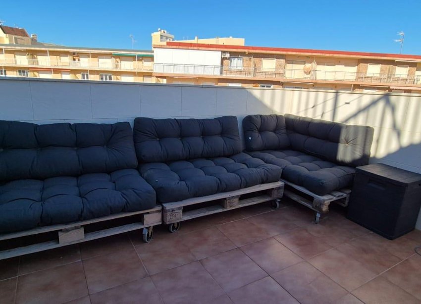 Resale - Apartment - Torrevieja - La Siesta - El Salado - Torreta