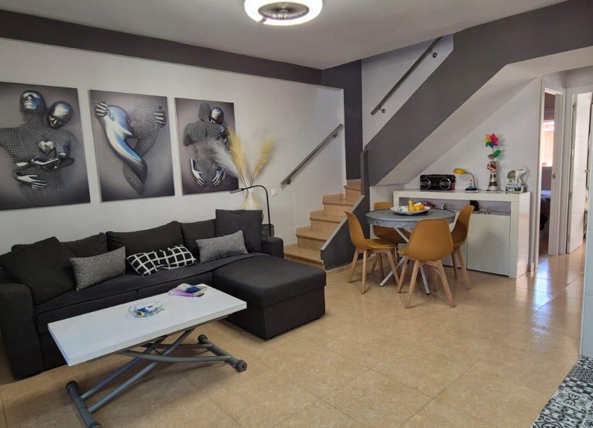 Resale - Apartment - Torrevieja - La Siesta - El Salado - Torreta