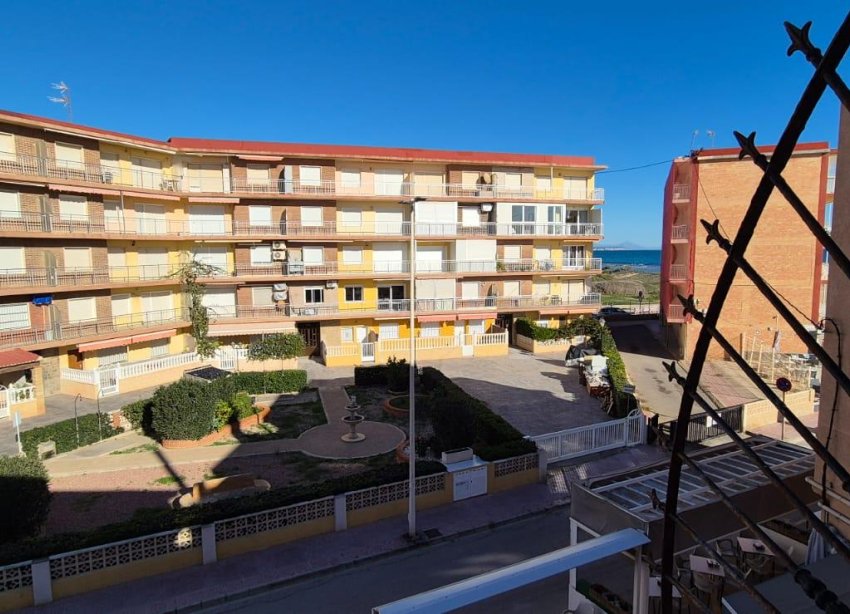 Resale - Apartment - Torrevieja - La Siesta - El Salado - Torreta