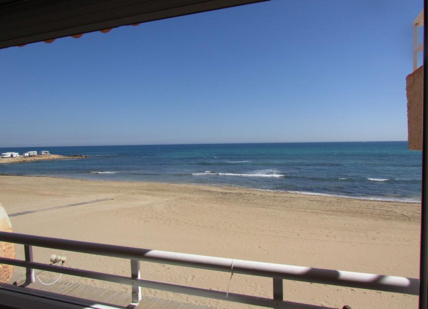 Resale - Apartment - Torrevieja - La Siesta - El Salado - Torreta