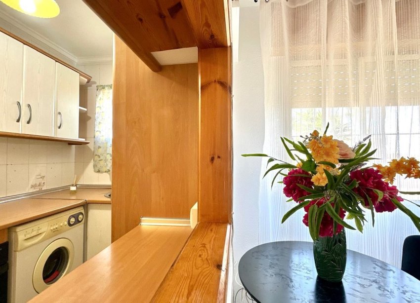 Resale - Apartment - Torrevieja - La Siesta - El Salado - Torreta