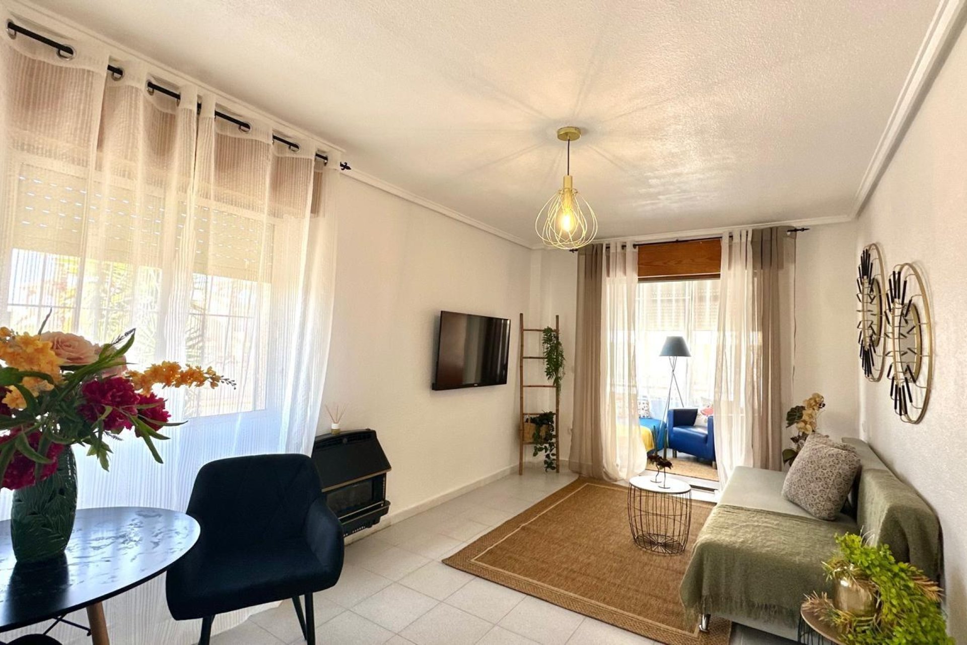 Resale - Apartment - Torrevieja - La Siesta - El Salado - Torreta