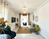 Resale - Apartment - Torrevieja - La Siesta - El Salado - Torreta