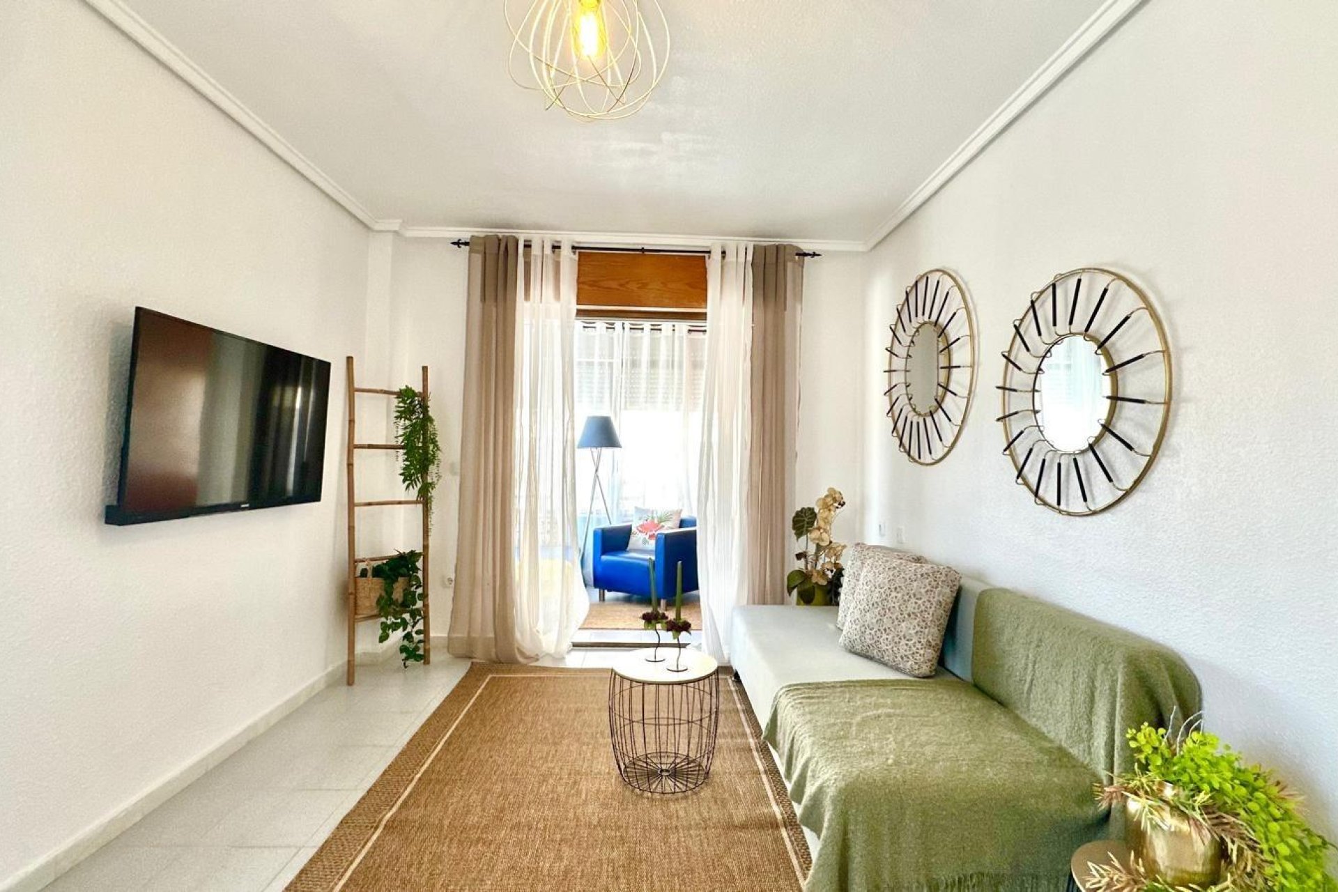 Resale - Apartment - Torrevieja - La Siesta - El Salado - Torreta
