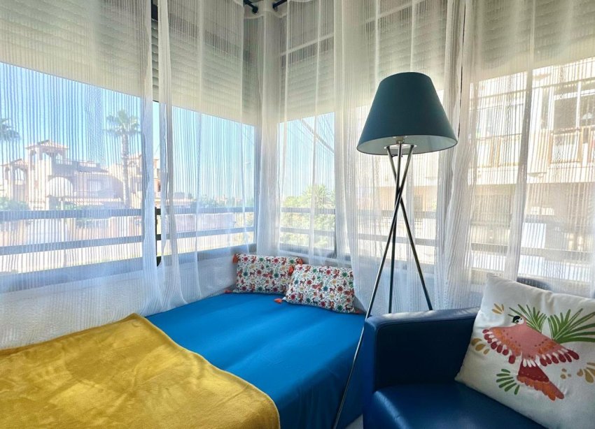 Resale - Apartment - Torrevieja - La Siesta - El Salado - Torreta