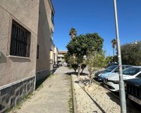 Resale - Apartment - Torrevieja - La Siesta - El Salado - Torreta