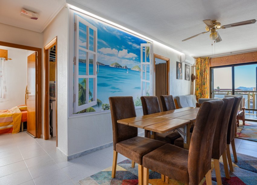 Resale - Apartment - Torrevieja - La Siesta