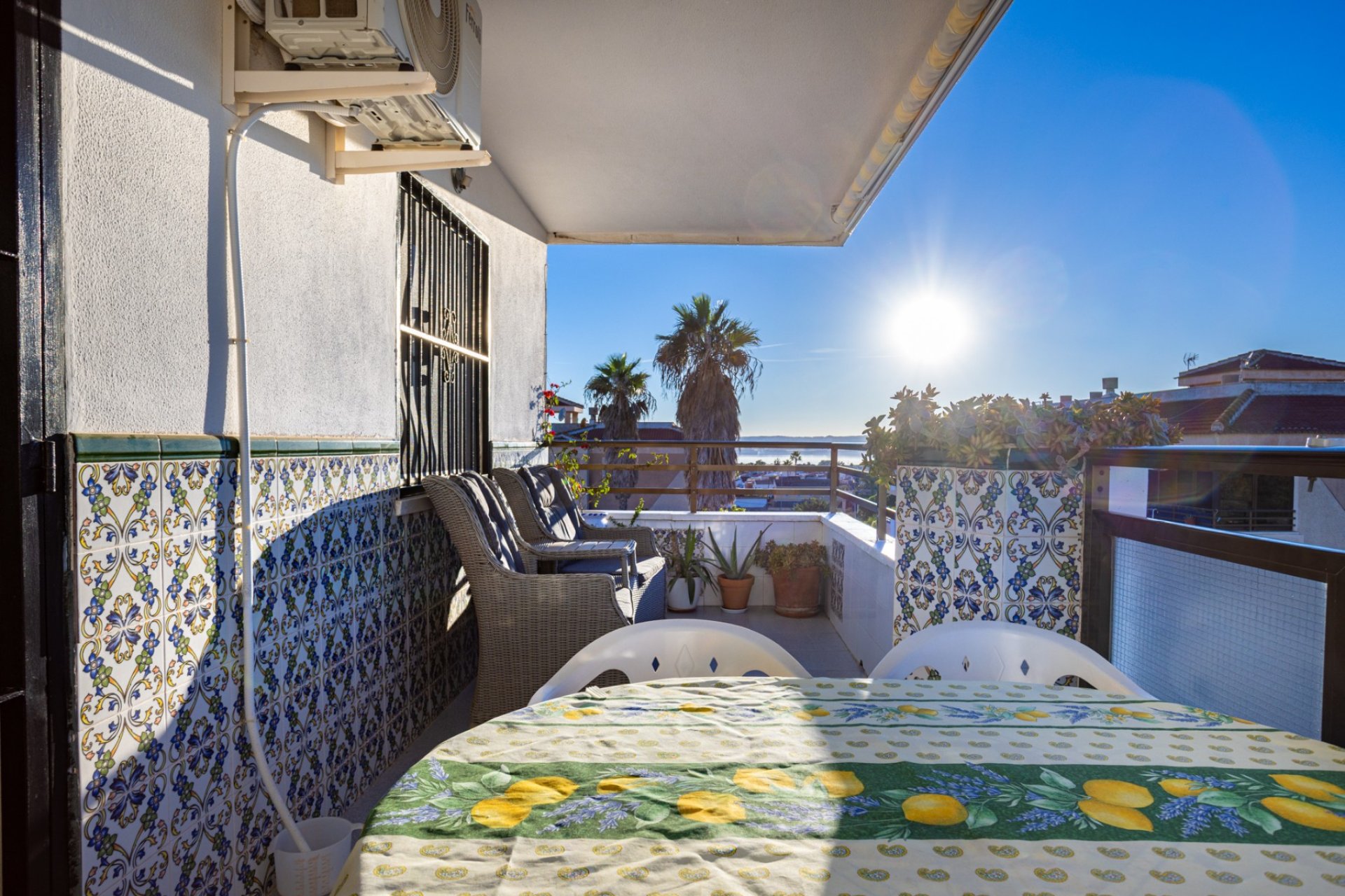 Resale - Apartment - Torrevieja - La Siesta