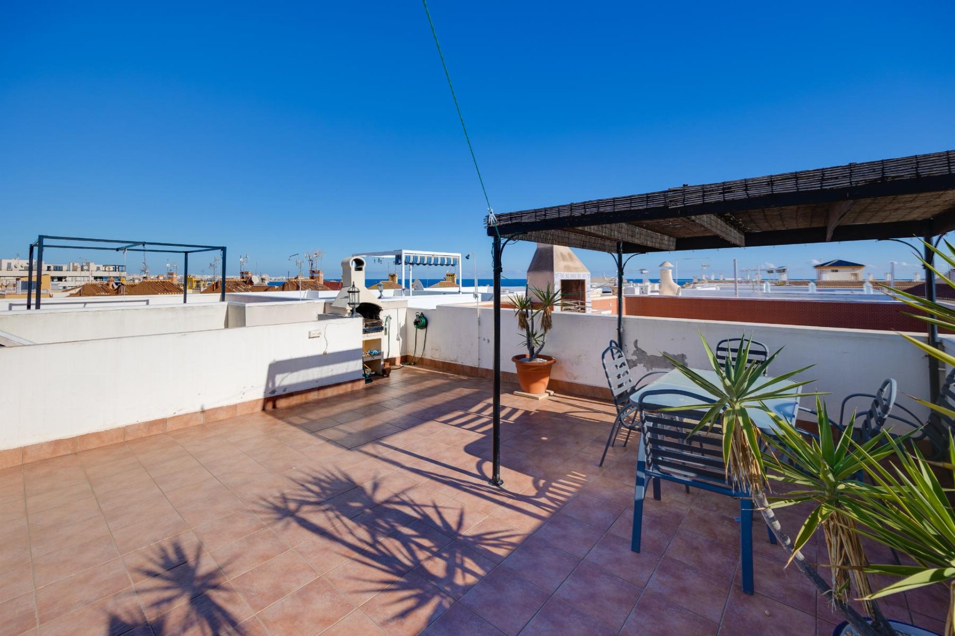 Resale - Apartment - Torrevieja - La Veleta