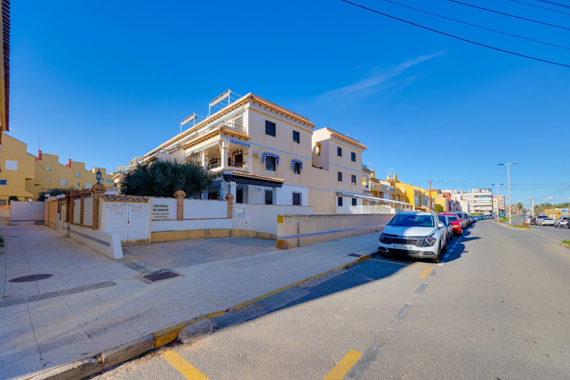 Resale - Apartment - Torrevieja - La Veleta