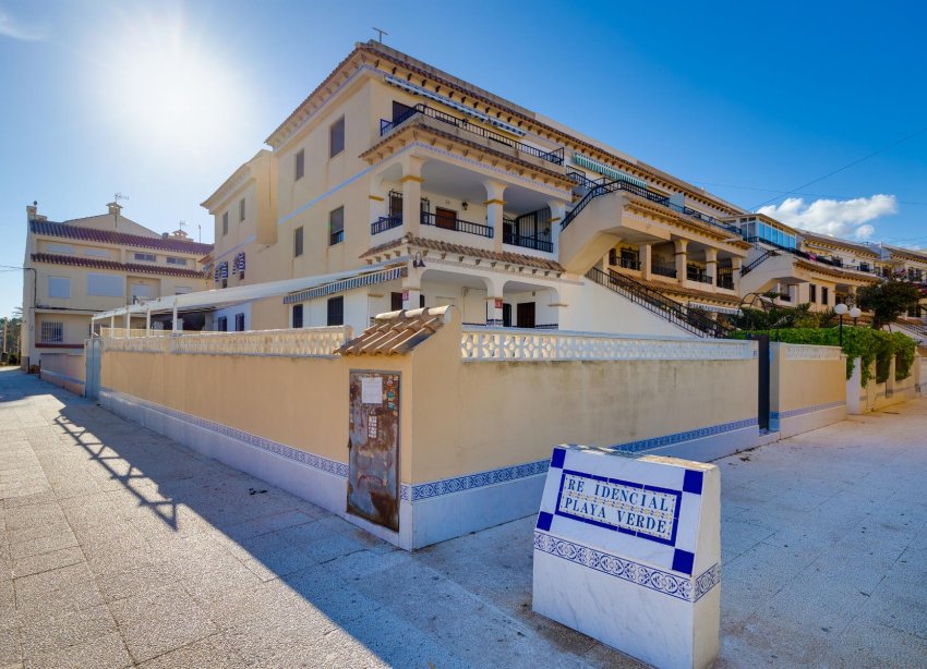 Resale - Apartment - Torrevieja - La Veleta