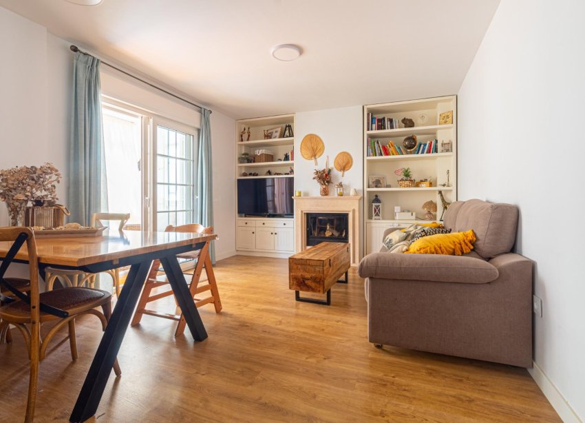 Resale - Apartment - Torrevieja - La veleta