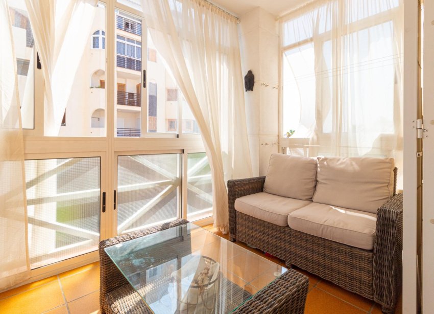 Resale - Apartment - Torrevieja - La veleta