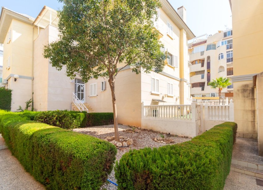 Resale - Apartment - Torrevieja - La veleta