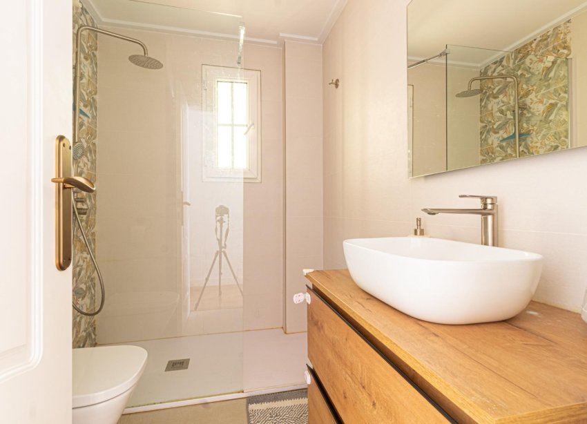 Resale - Apartment - Torrevieja - La veleta