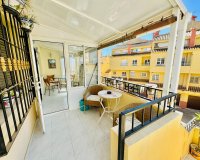 Resale - Apartment - Torrevieja - La Veleta