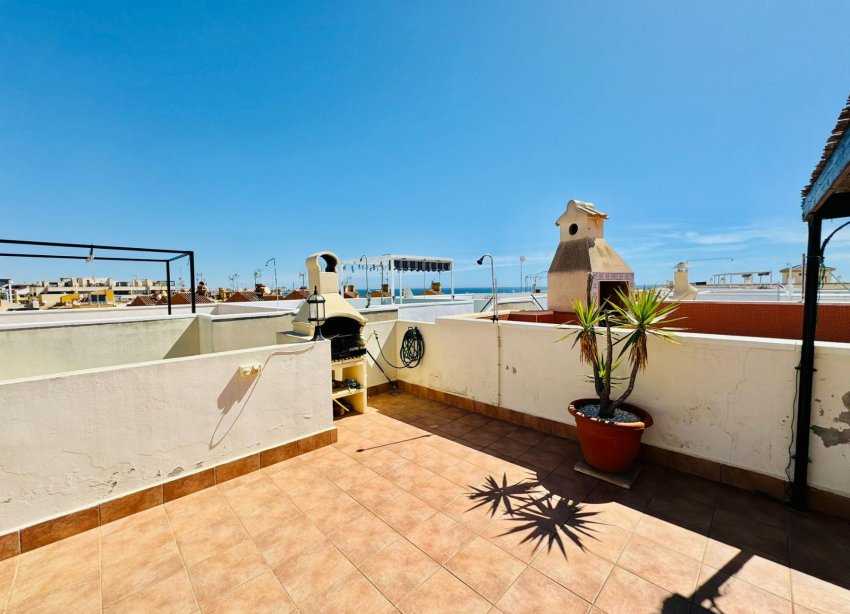 Resale - Apartment - Torrevieja - La Veleta