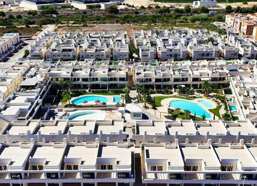 Resale - Apartment - Torrevieja - La Veleta