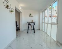 Resale - Apartment - Torrevieja - La Veleta