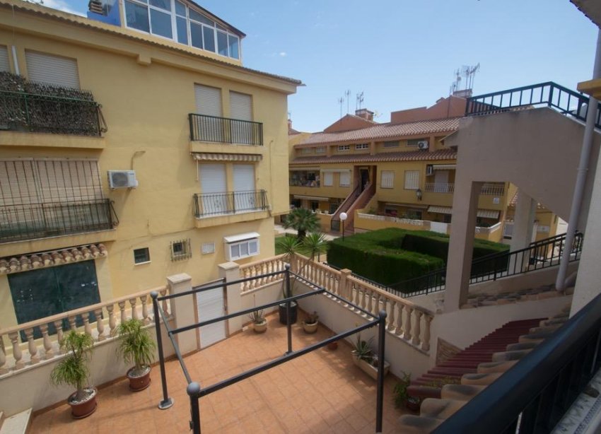 Resale - Apartment - Torrevieja - La Veleta