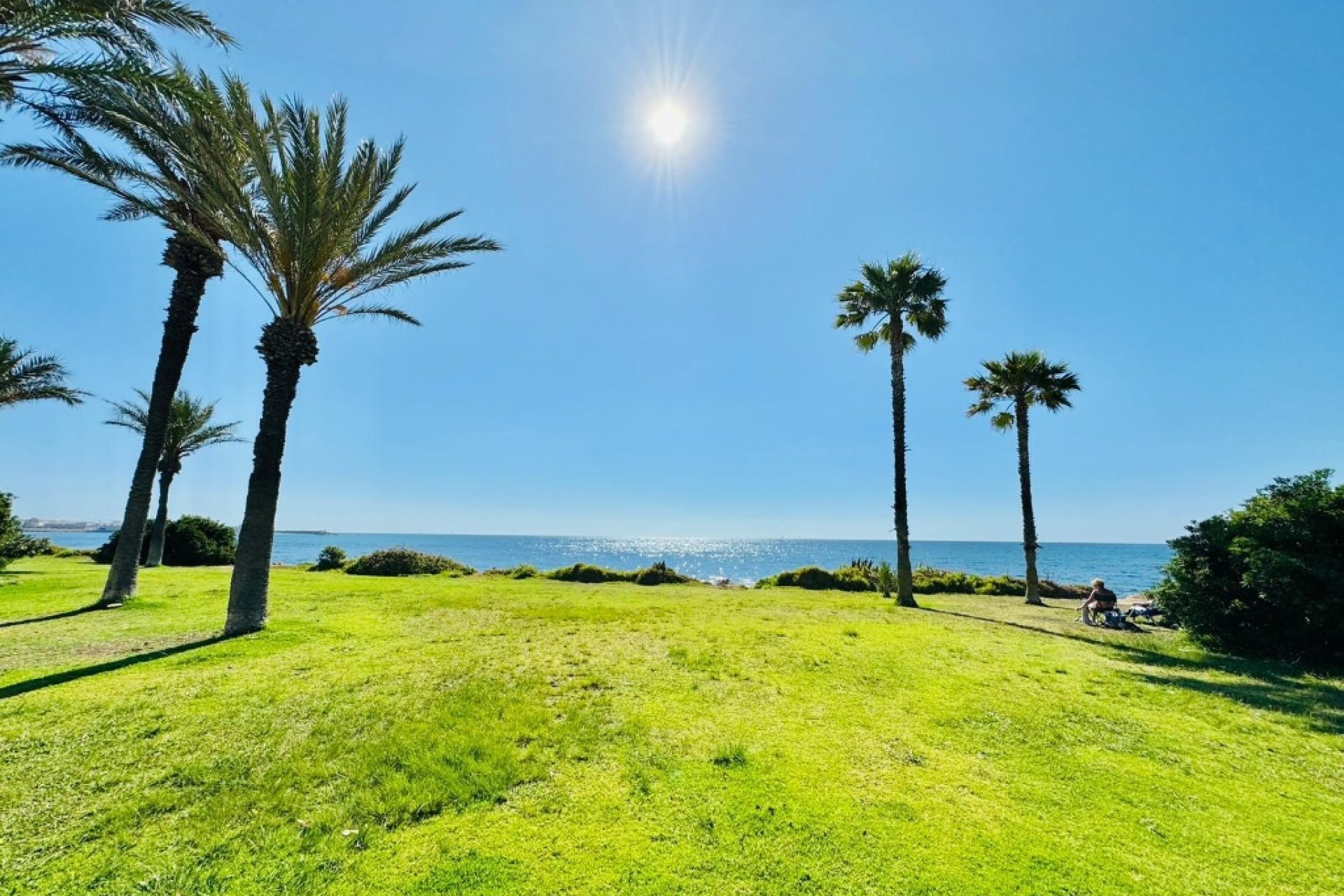 Resale - Apartment - Torrevieja - La Veleta