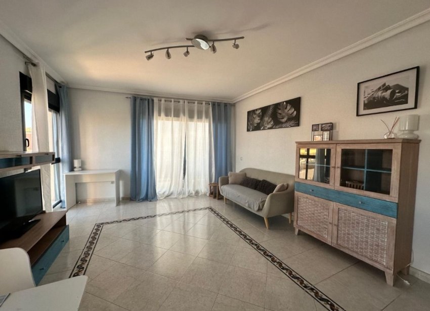 Resale - Apartment - Torrevieja - La Veleta
