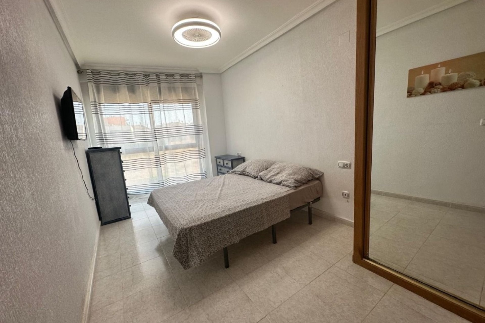 Resale - Apartment - Torrevieja - La Veleta