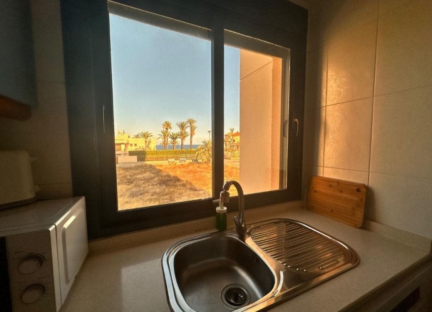 Resale - Apartment - Torrevieja - La Veleta