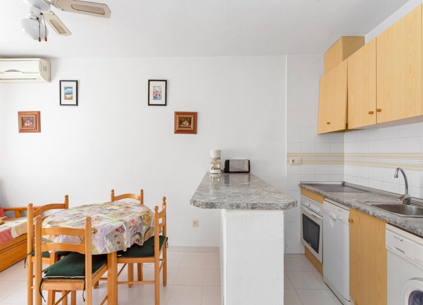 Resale - Apartment - Torrevieja - Lago jardin