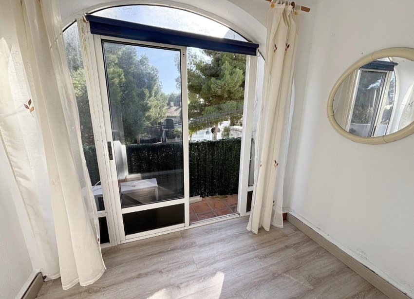 Resale - Apartment - Torrevieja - Lago Jardin