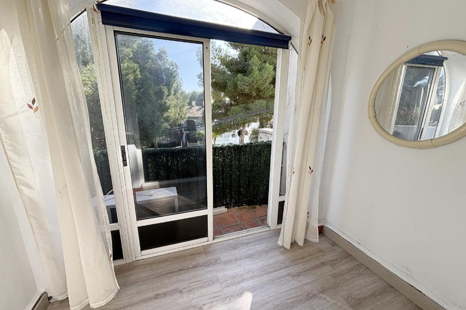 Resale - Apartment - Torrevieja - Lago Jardin