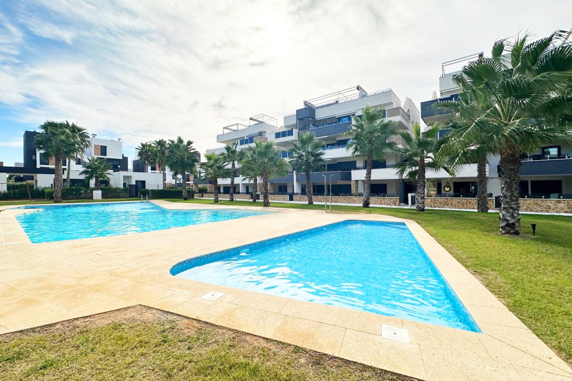 Resale - Apartment - Torrevieja - Los Altos