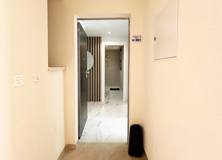 Resale - Apartment - Torrevieja - Los Altos