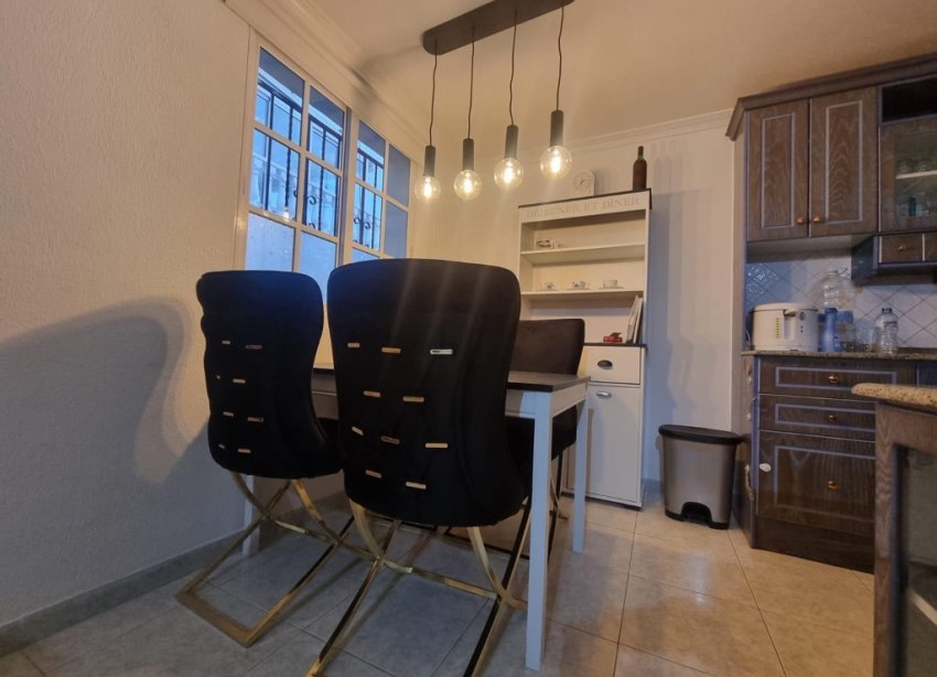 Resale - Apartment - Torrevieja - Los Balcones