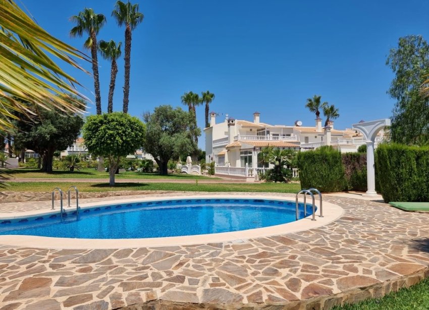 Resale - Apartment - Torrevieja - Los Balcones