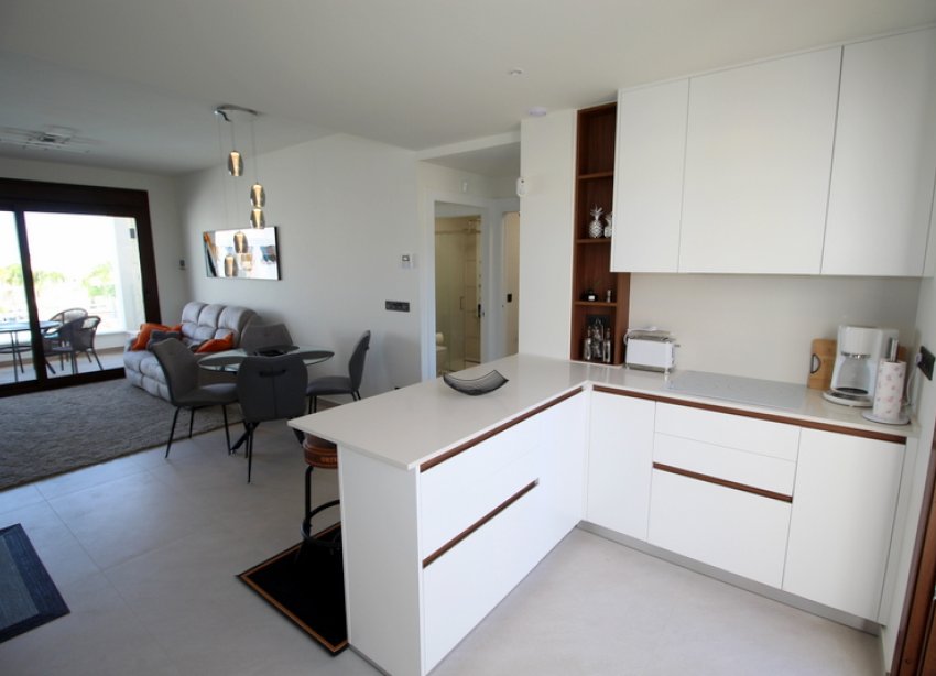 Resale - Apartment - Torrevieja - Los Balcones